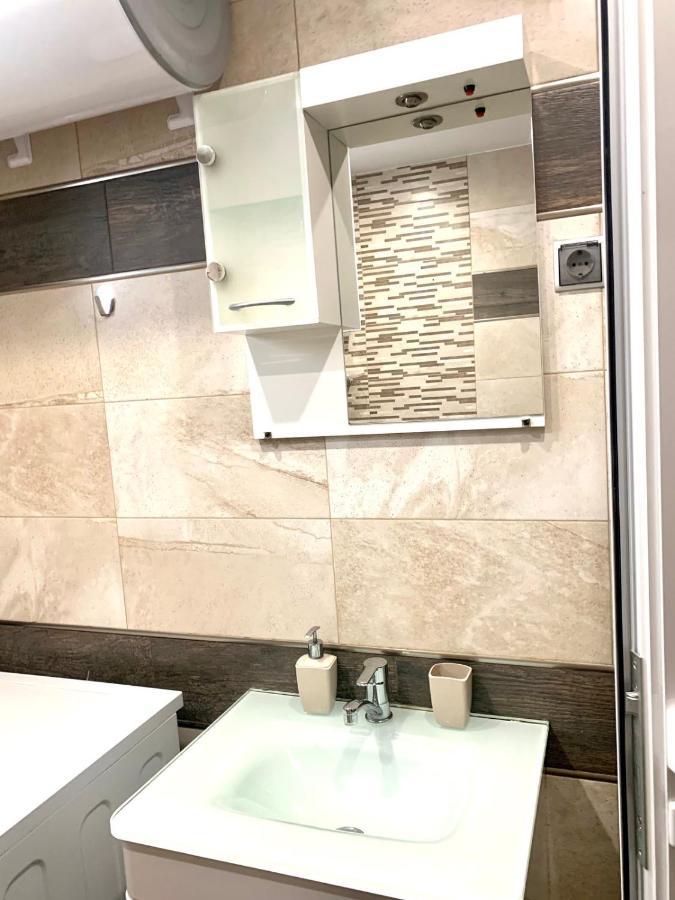 Nordic Style Apartment With Underground Parking Sofia Luaran gambar