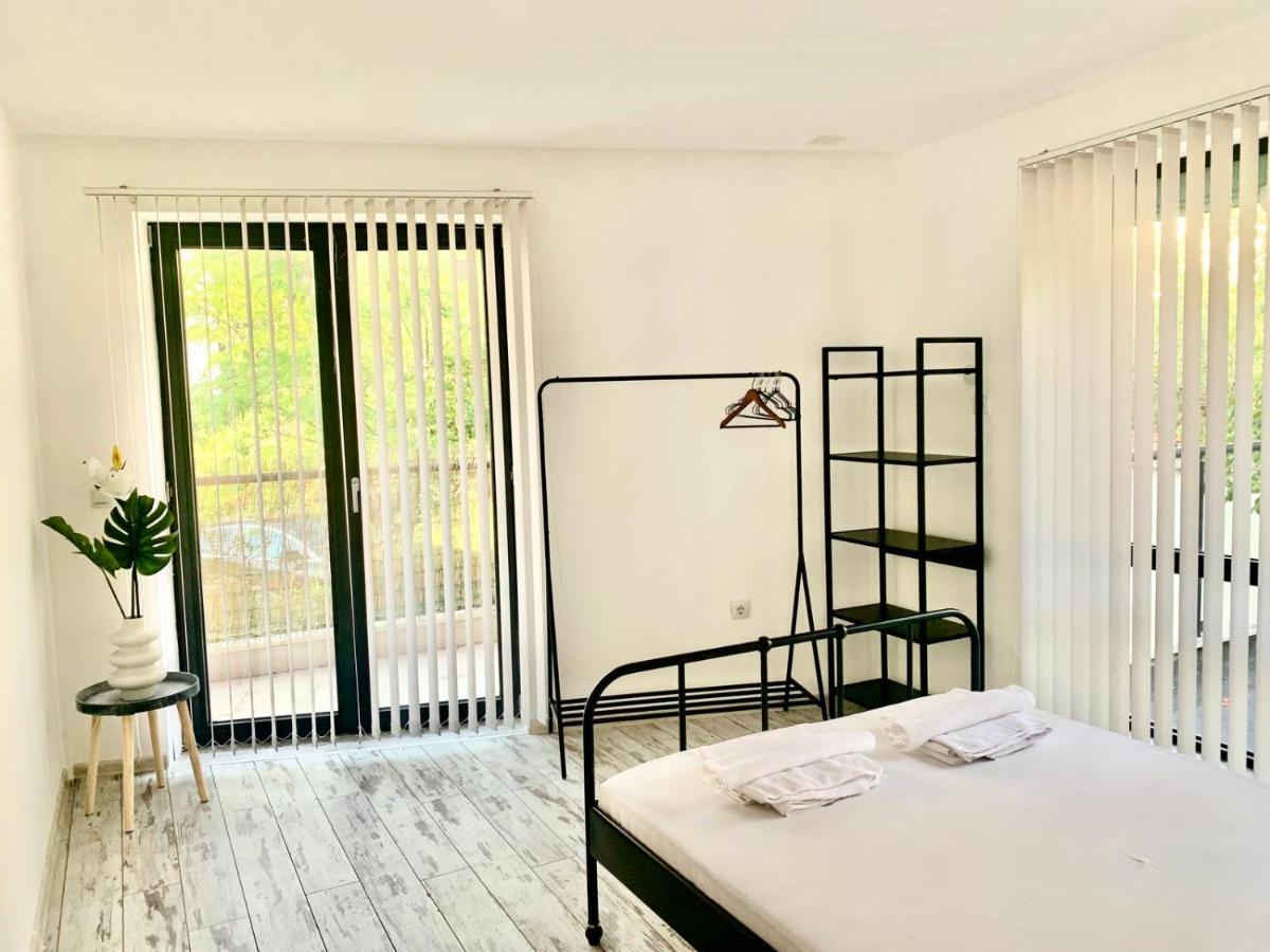 Nordic Style Apartment With Underground Parking Sofia Luaran gambar