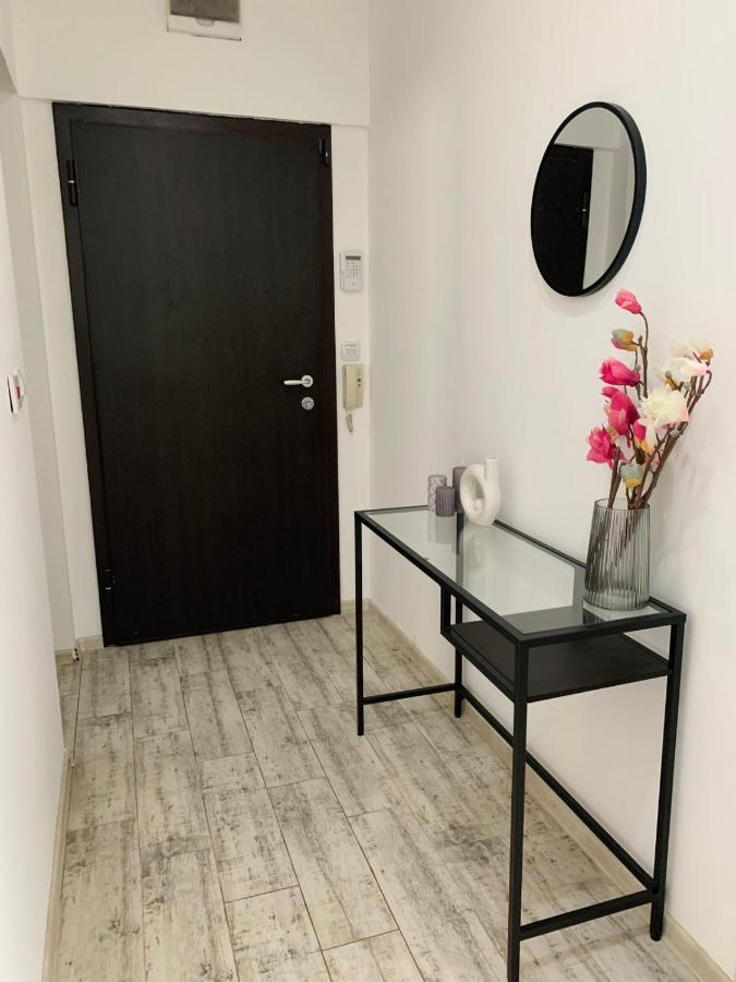 Nordic Style Apartment With Underground Parking Sofia Luaran gambar