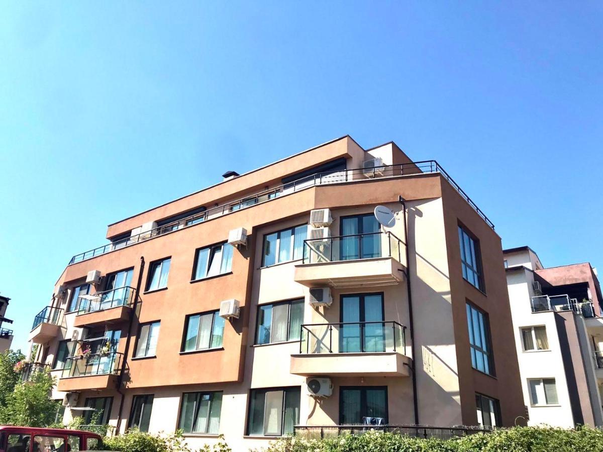 Nordic Style Apartment With Underground Parking Sofia Luaran gambar